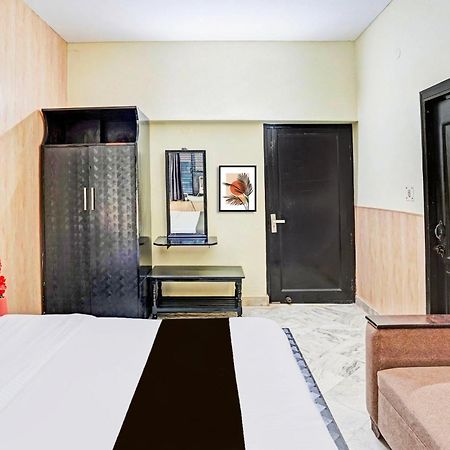 Super Collection O Mathura Near Railway Station Exterior foto